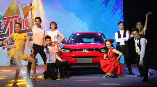 지난 26일 중국 베이징 예술원구에 있는 로즈버드에서 열린 티볼리(현지명 티볼란) 출시행사 모습. (쌍용자동차 제공)